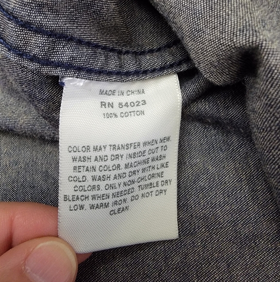 Gap 1969 long sleeve polka dot chambray top size XS - Picture 6 of 8